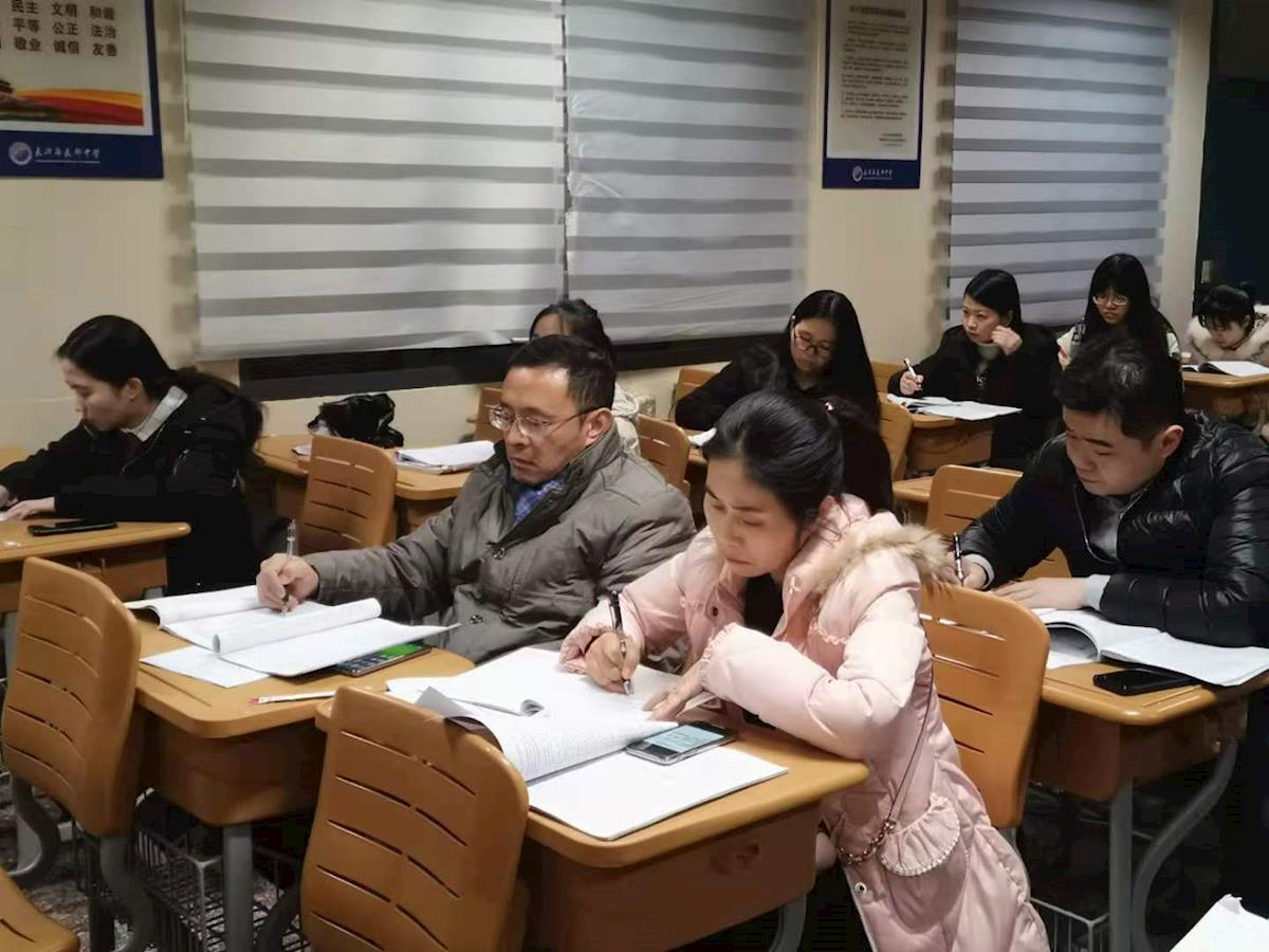 04b8d726e11e4393856e770d9d105162.jpg 04b8d726e11e4393856e770d9d105162.jpg