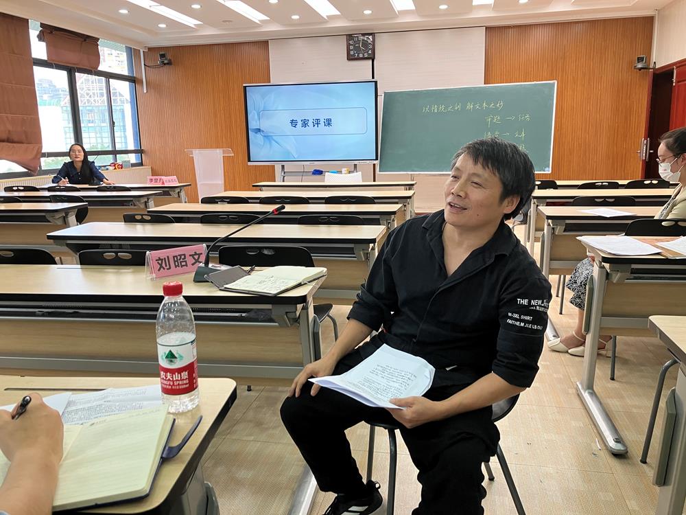 ef71bd1044e040b3a8790cabcdb751ca.jpg ef71bd1044e040b3a8790cabcdb751ca.jpg