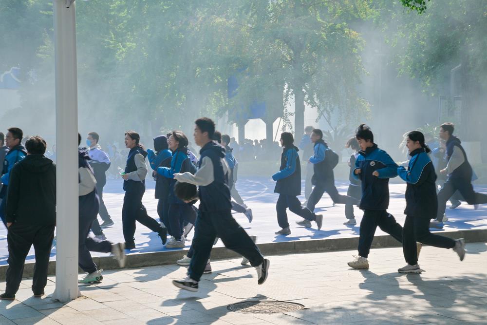 37c637cf29484d69b4e074d7ea977dc1.jpg 37c637cf29484d69b4e074d7ea977dc1.jpg