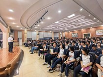 中国科学院院士、香港中文大学（深圳）理工学院院长唐本忠走进长郡大讲坛