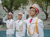 向国旗敬礼——长郡中学2016年国旗班交接仪式