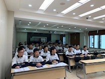 光荣与使命丨我校举行2018-2019年度国旗班交接仪式